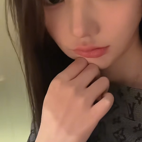 美女黑料
